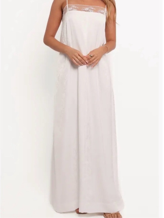 Petal & Pup Dresses & Skirts - Petal & Pup Alisha White Lace-Trim Maxi Dress